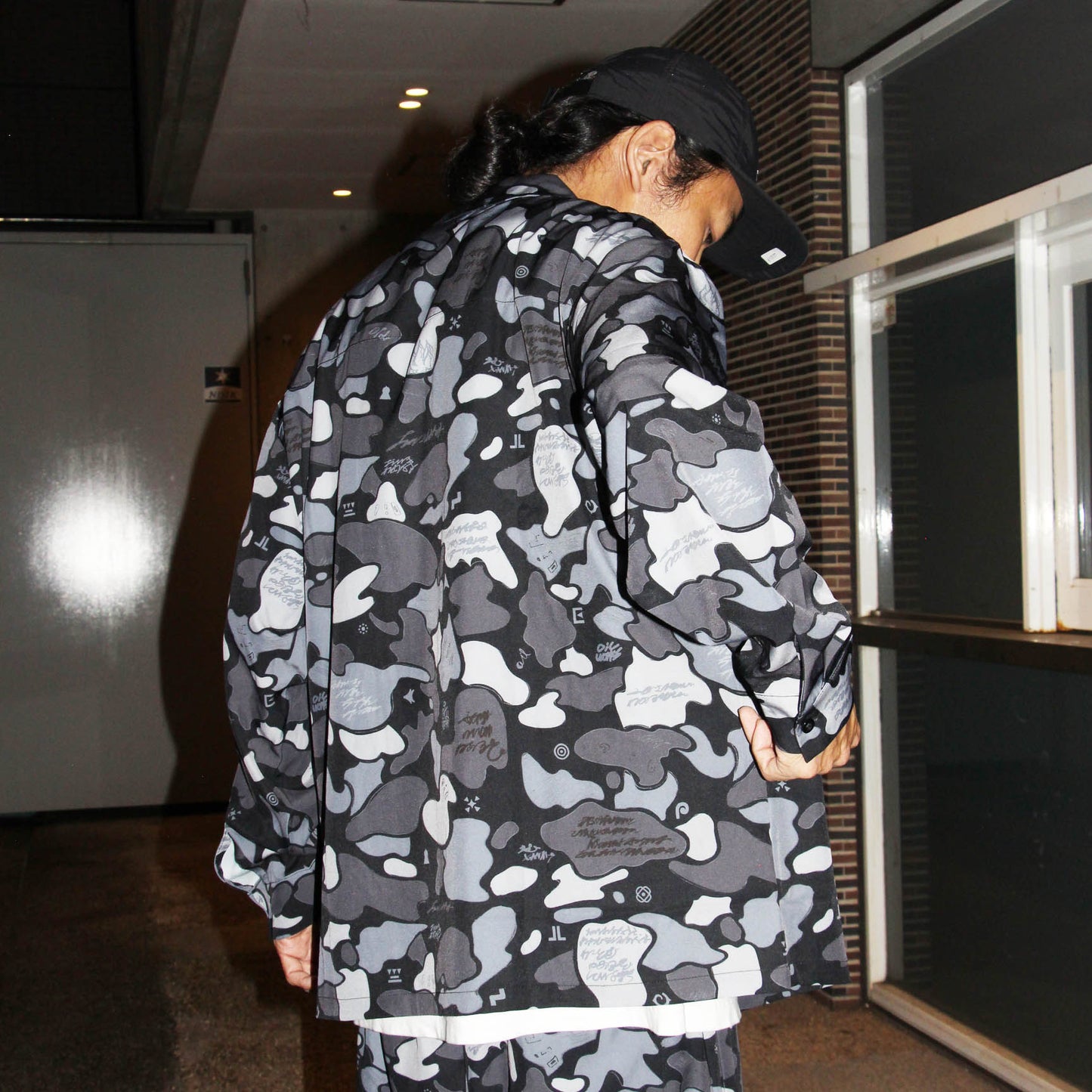 OILCAMO LONG SHERTS & HALF PANTS