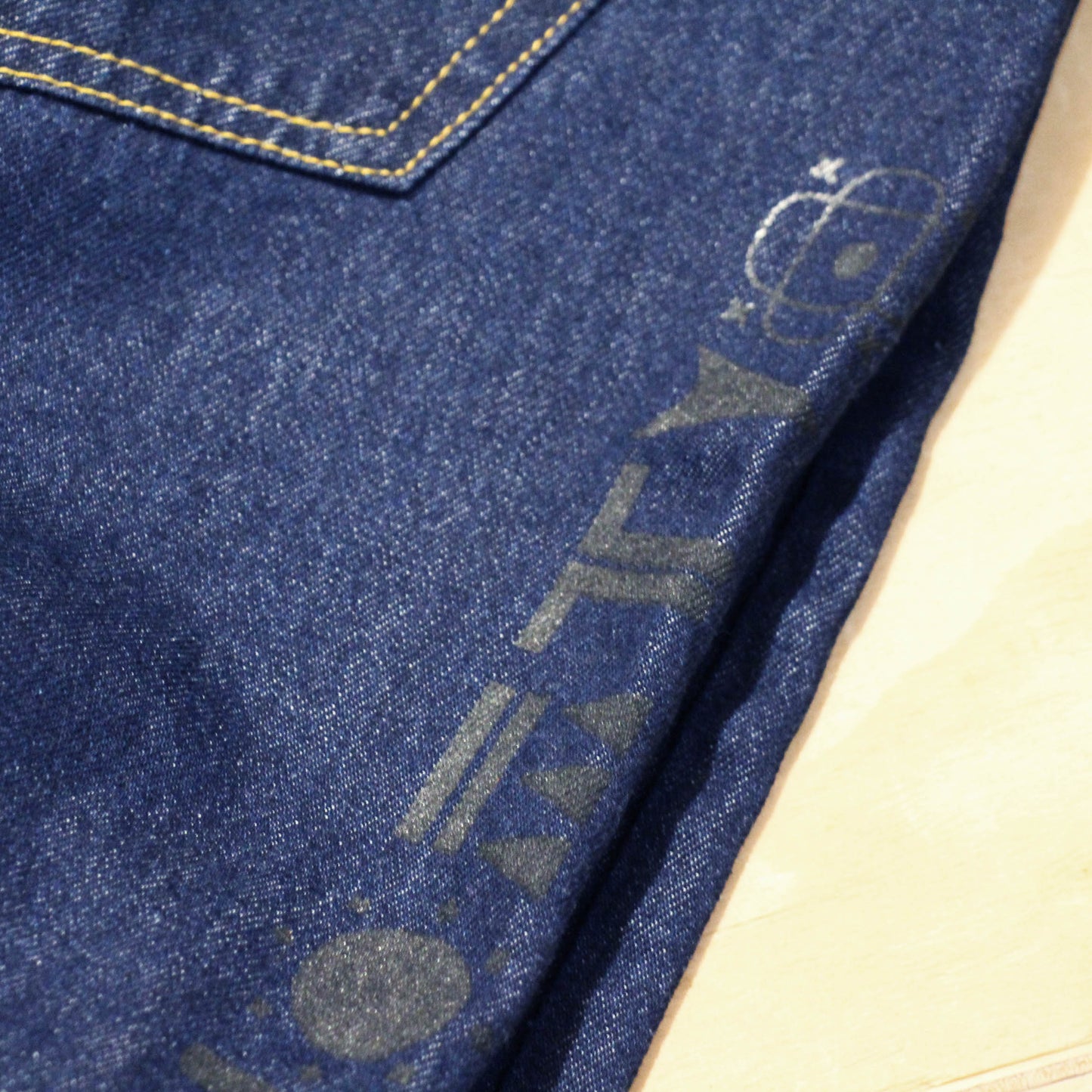 おいるわあくす デニムパンツ