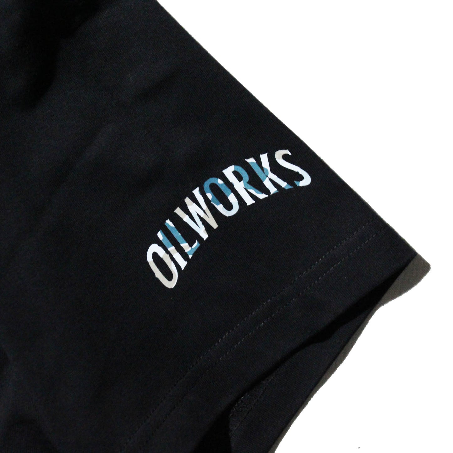 OIL T-SHIRTS 26