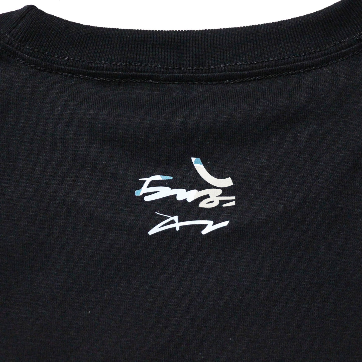OIL T-SHIRTS 26